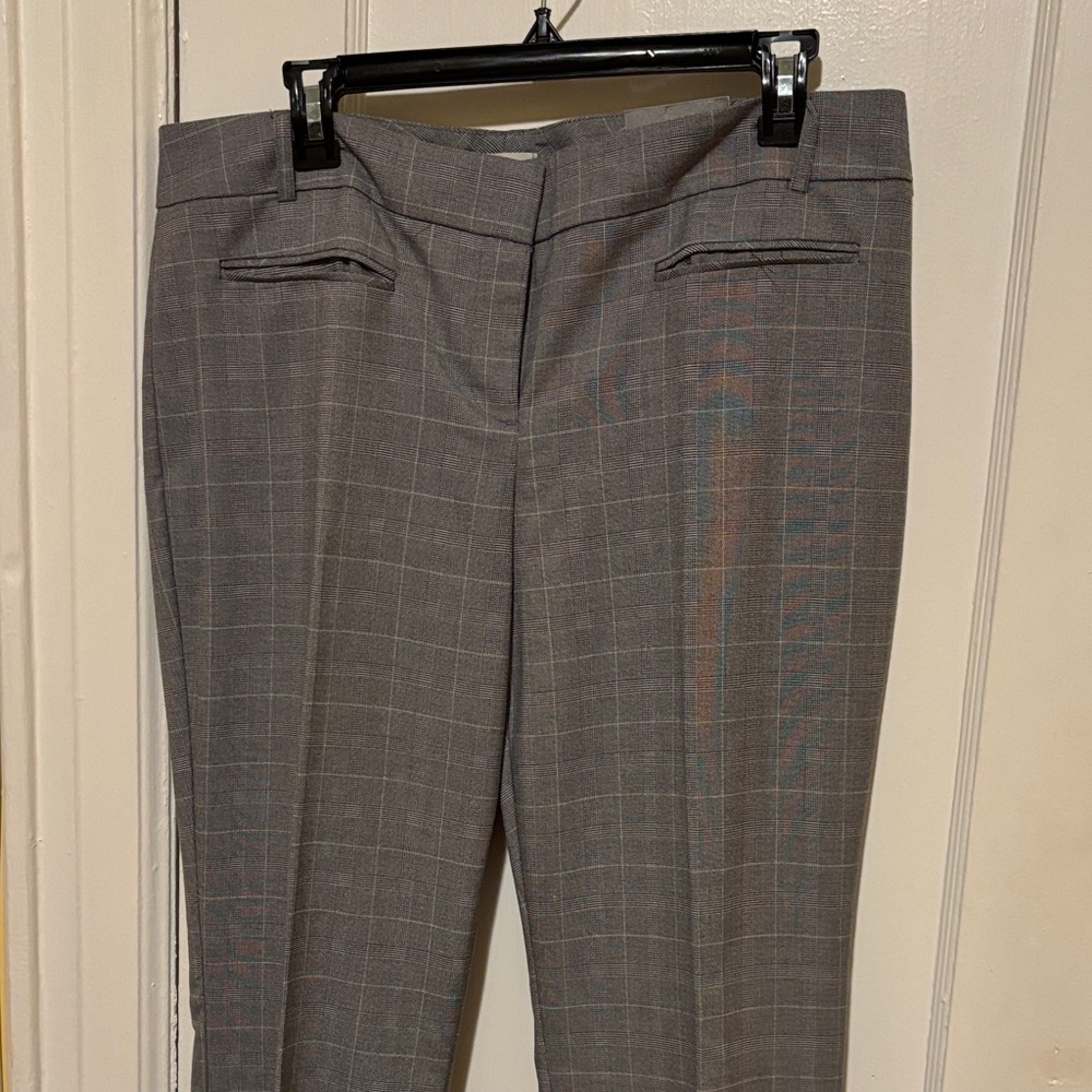Van Heusen Women’s Charcoal Checkered Dress Pants